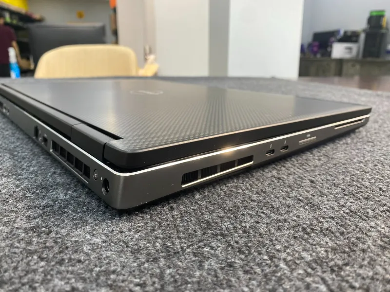 laptop Dell Precision 7740 Core i7 giá rẻ
