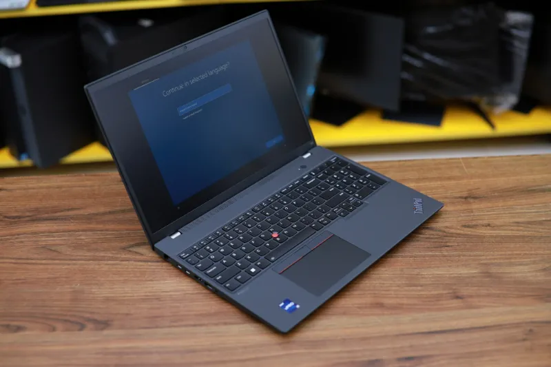 Lenovo Thinkpad T16 Gen 1 chính hãng