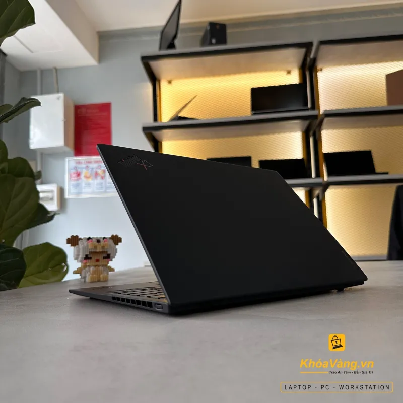 Lenovo ThinkPad X1 Nano mang đến một thiết kế đẳng cấp