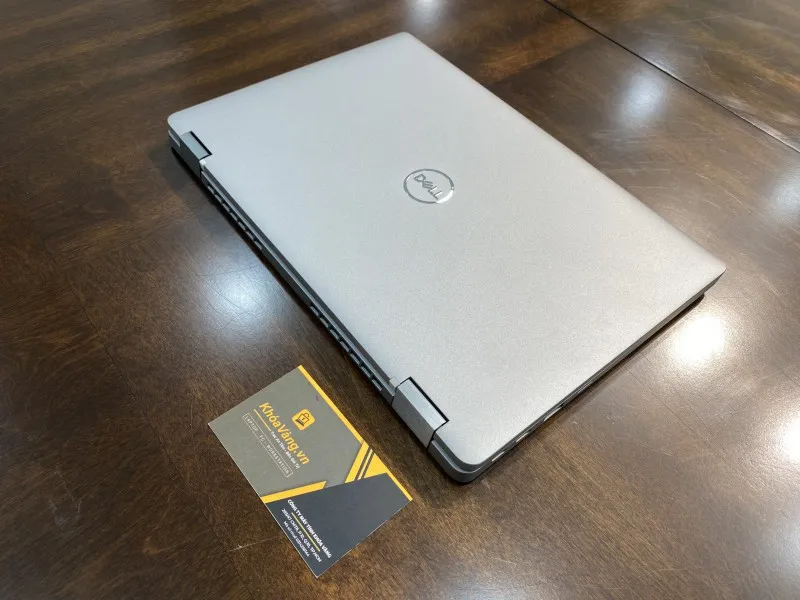  Laptop Dell Latitude 5320 thiết kế đẹp mắt