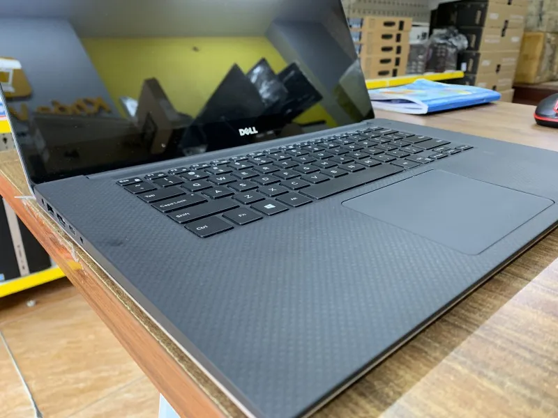 Laptop Dell Precision 5520 