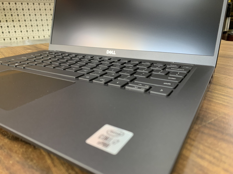 Dell Latitude 7410 | Core i7-10610U | RAM 16GB | SSD 256GB | 14inch FullHD | Like new 99%