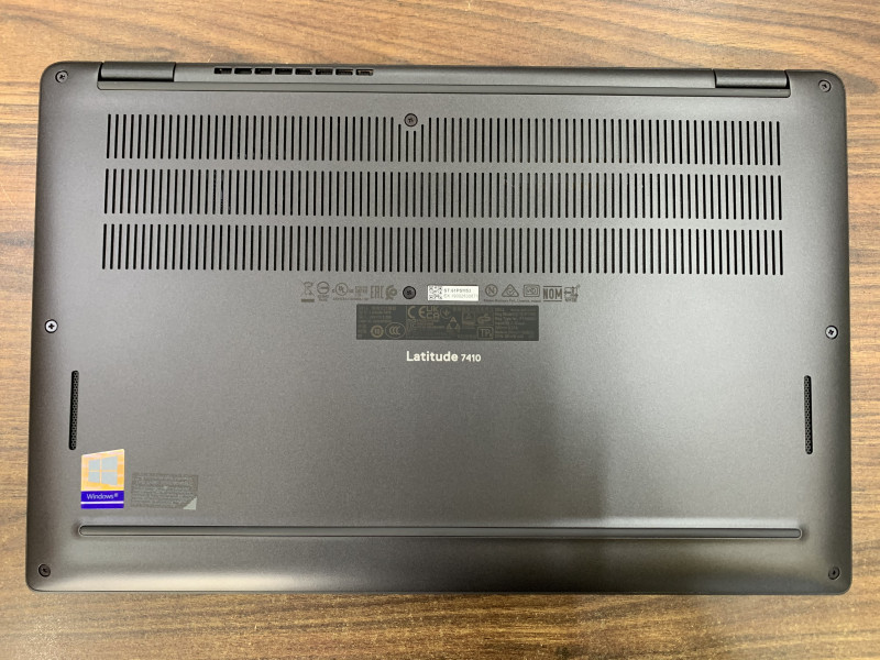 Dell Latitude 7410 | Core i7-10610U | RAM 16GB | SSD 256GB | 14inch FullHD | Like new 99%