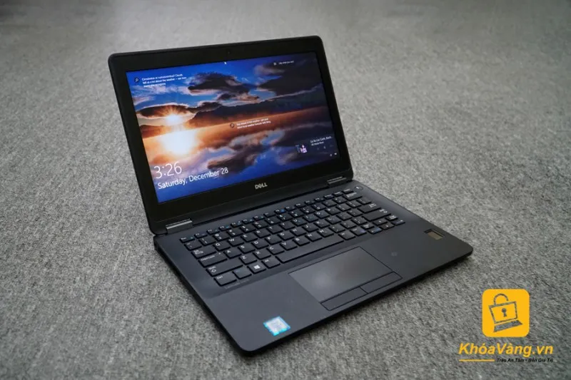 laptop Dell Latitude E7270 