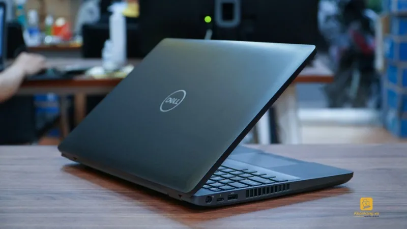 Dell Precision 3541 - chiếc laptop chuyên nghiệp, mạnh mẽ