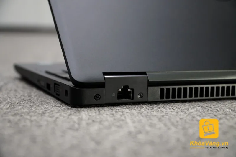 Dell Latitude 5590 rẻ nhất