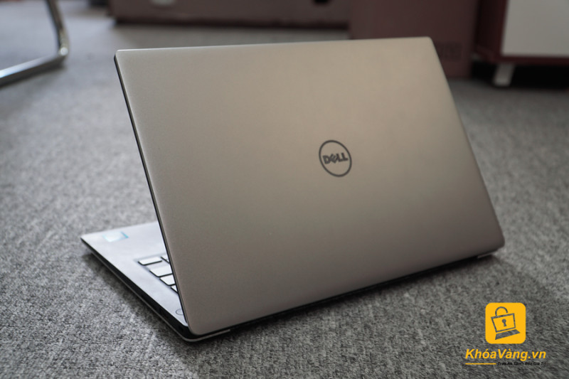 の通信販売 Dell XPS 13 9360 《 Intel i7 - 7560U 》 dgipr.kpdata.gov.pk