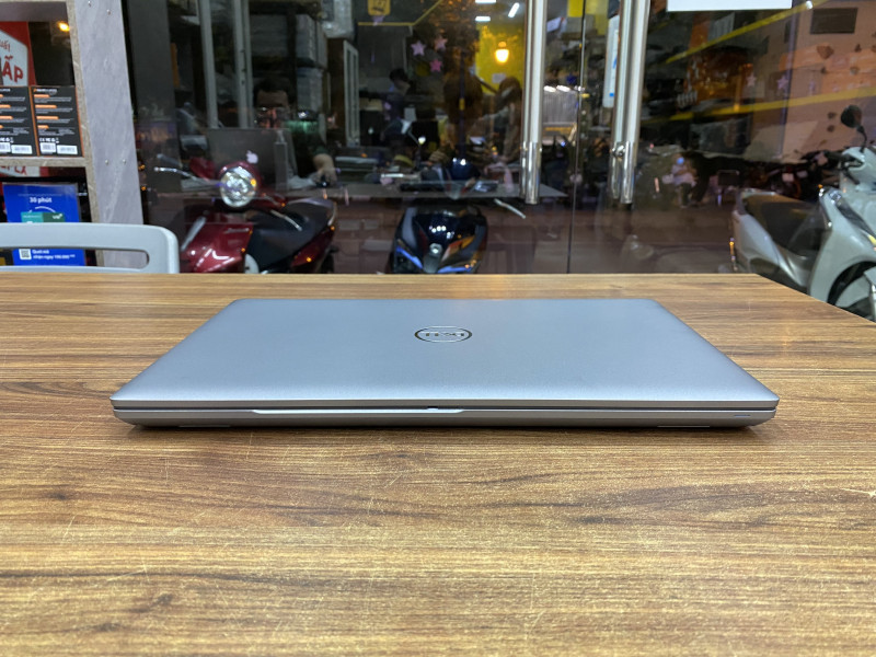 Dell Precision 3561 | Core i5-11500H | RAM 16GB | SSD 512GB | UHD Graphics | 15.6
