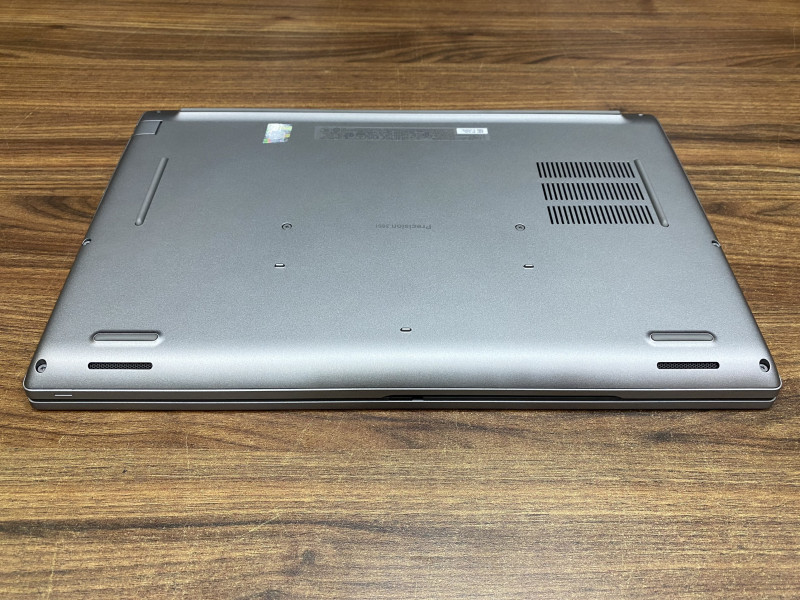 Dell Precision 3561 | Core i5-11500H | RAM 16GB | SSD 512GB | UHD Graphics | 15.6