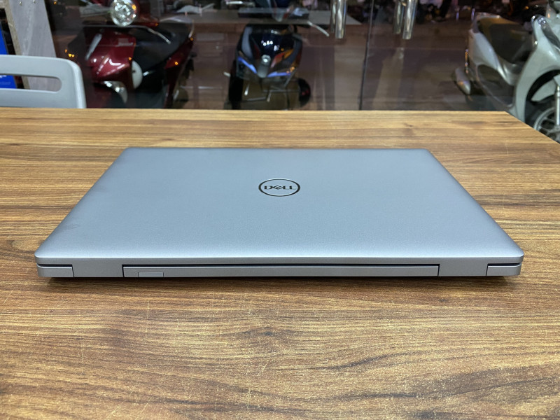 Dell Precision 3561 | Core i5-11500H | RAM 16GB | SSD 512GB | UHD Graphics | 15.6