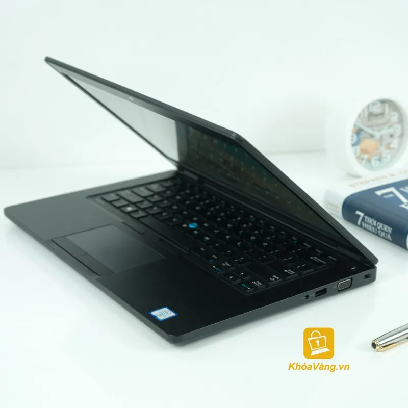 Dell Latitude 5480 được trang bị bộ vi xử lý Intel® Core™ i5-7200U