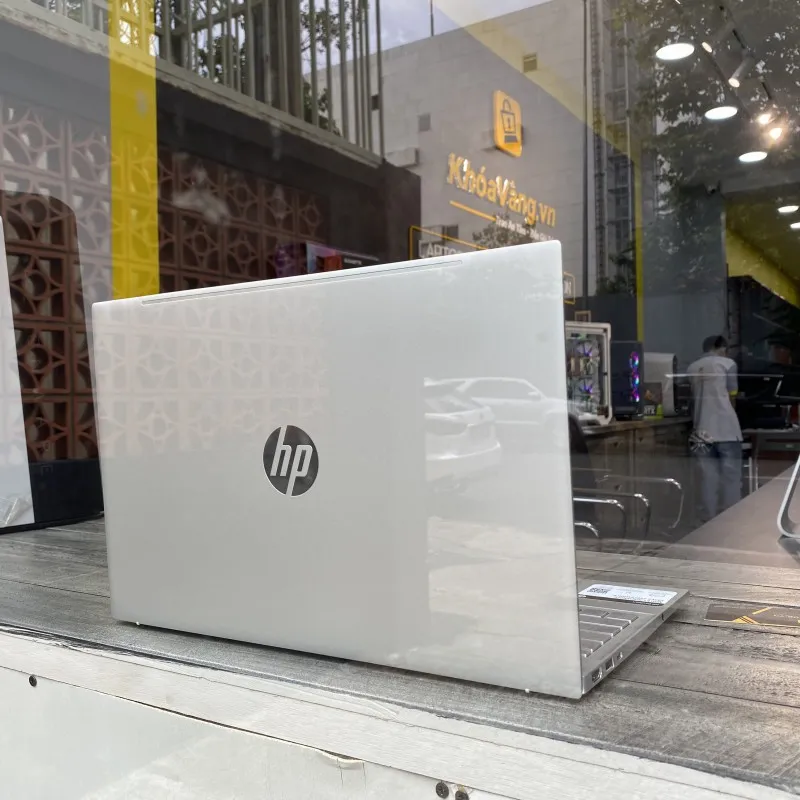 HP Pavilion 15- eg2071cl