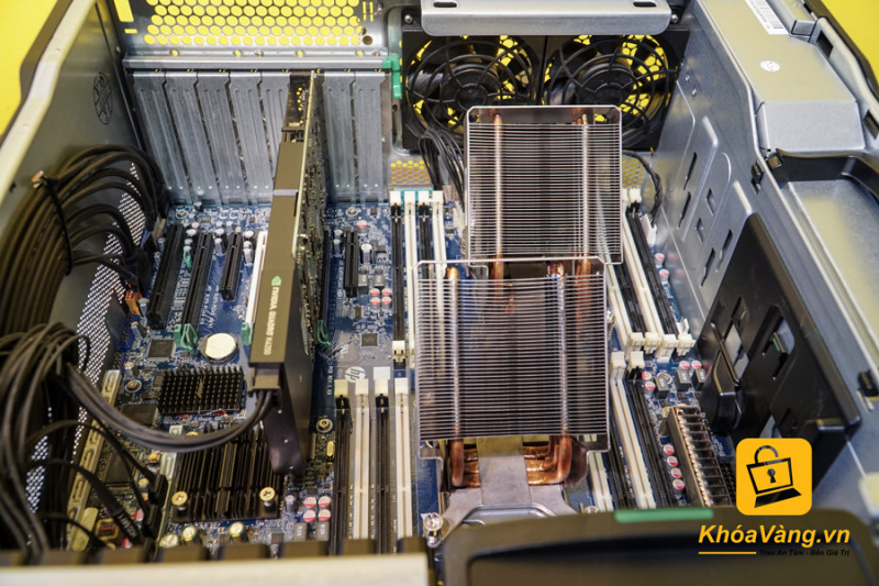 HP Z820 Workstation - Dual Xeon Render