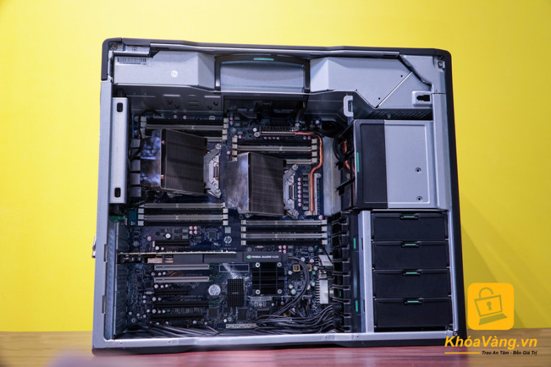 HP Z820 Workstation - Dual Xeon Render