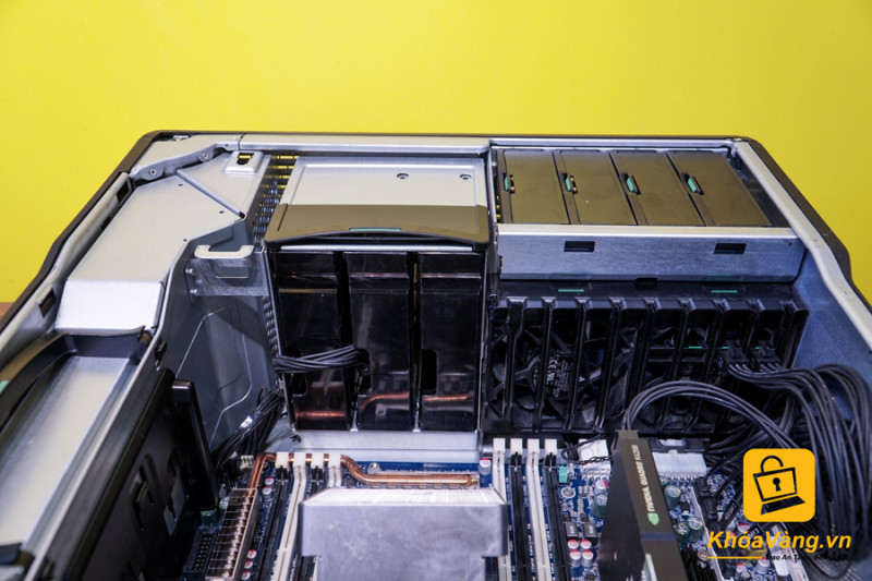 HP Z820 Workstation - Dual Xeon Render