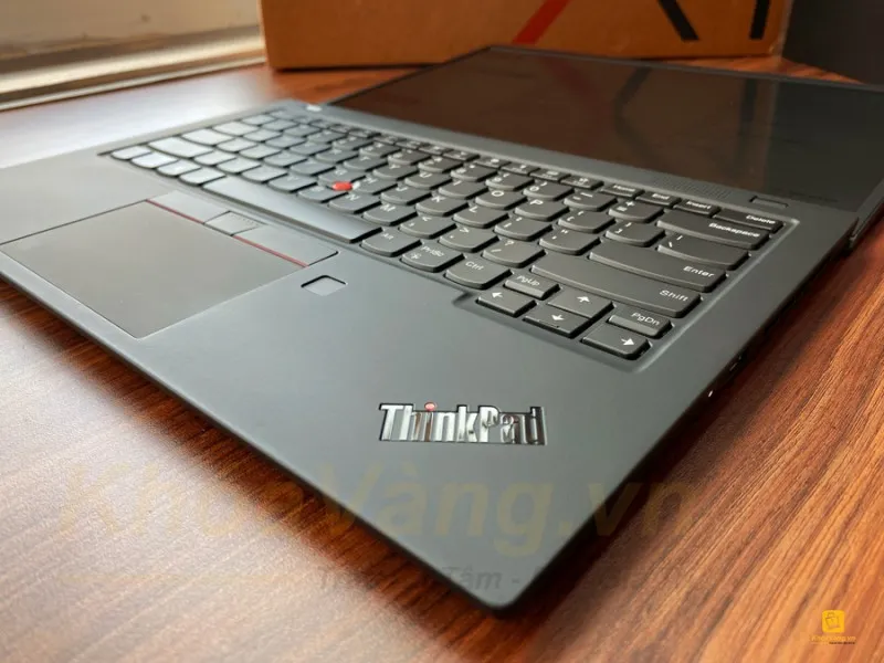 Lenovo Thinkpad X1 Carbon Gen 7