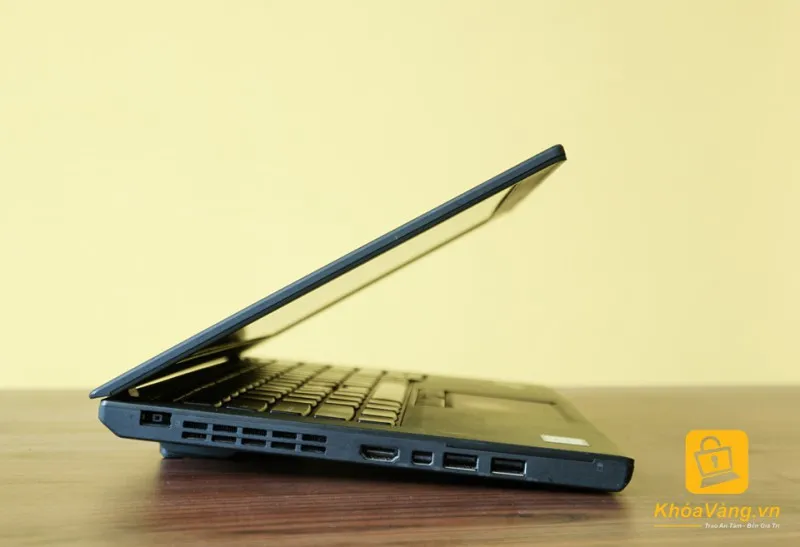 Màn hình của Lenovo ThinkPad X260 có kích thước 12.5 inch