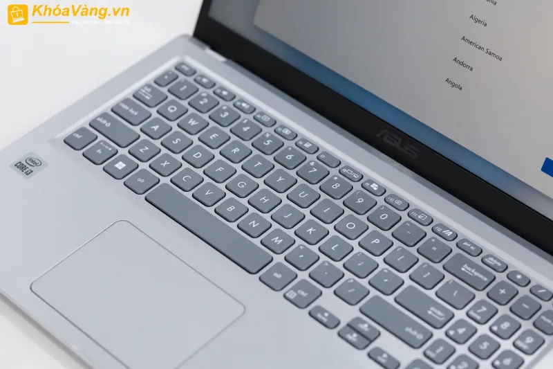 Asus VivoBook 15 V5200J uy tín
