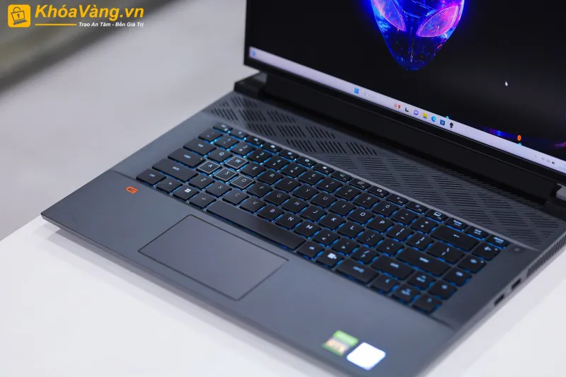 laptop Dell Gaming G16 7620