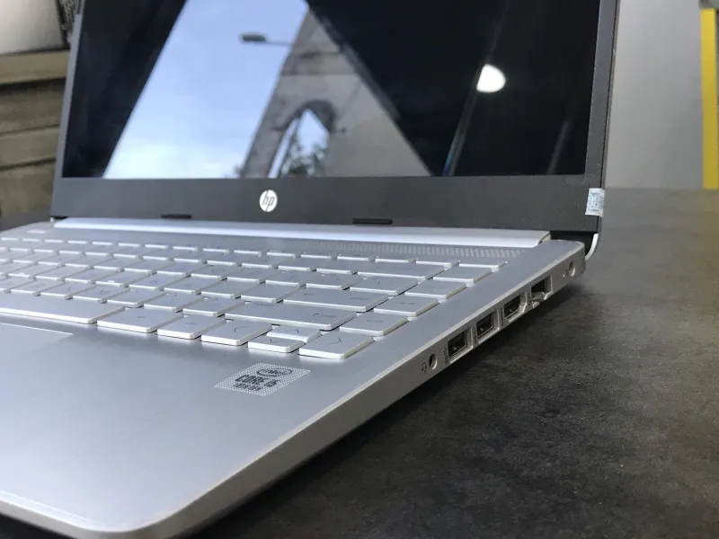 HP Notebook 14s HX tốt