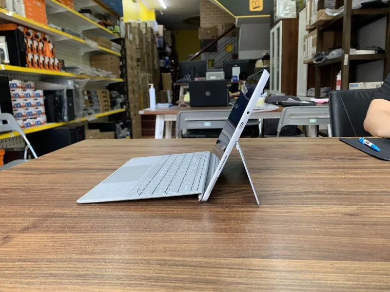 Surface Go