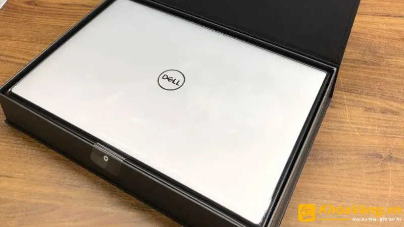 Trọng lượng DELL XPS 15 9520 