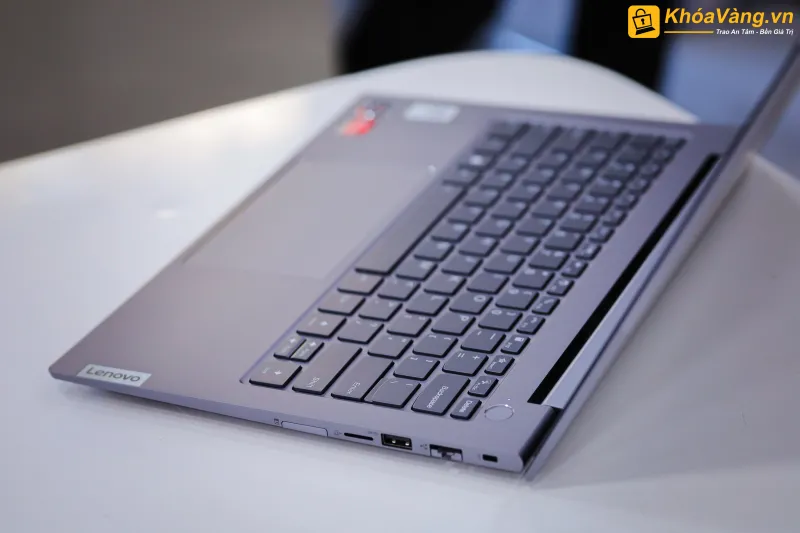 Lenovo ThinkBook 14 G5+ AMD được trang bị đa dạng cổng kết nối 