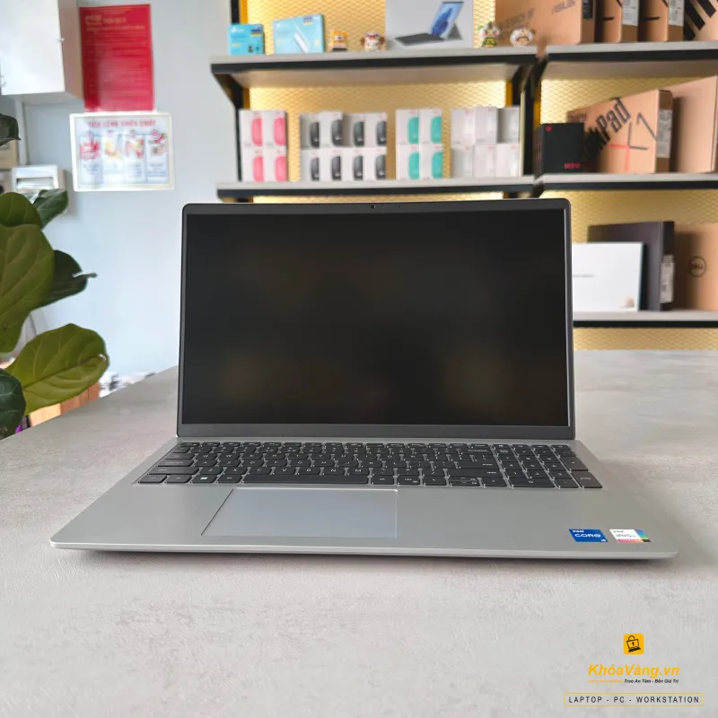 Dell Inspiron 15 3530 sỡ hữu màn hình sắc nét