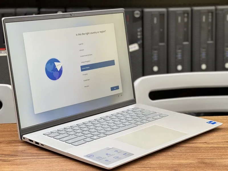 Dell Inspiron 16 5620