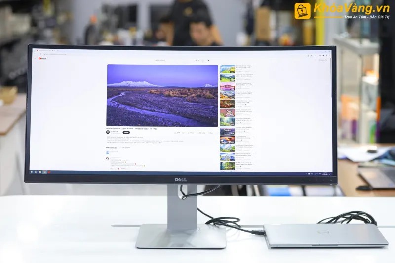 Màn hình cong Dell U3415W UltraSharp 34 inch Ultrawide 