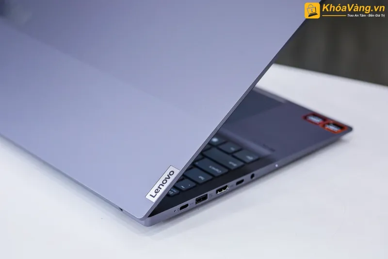 Lenovo ThinkBook 16 G4+ IAP được trang bị đa dạng các tùy chọn kết nối