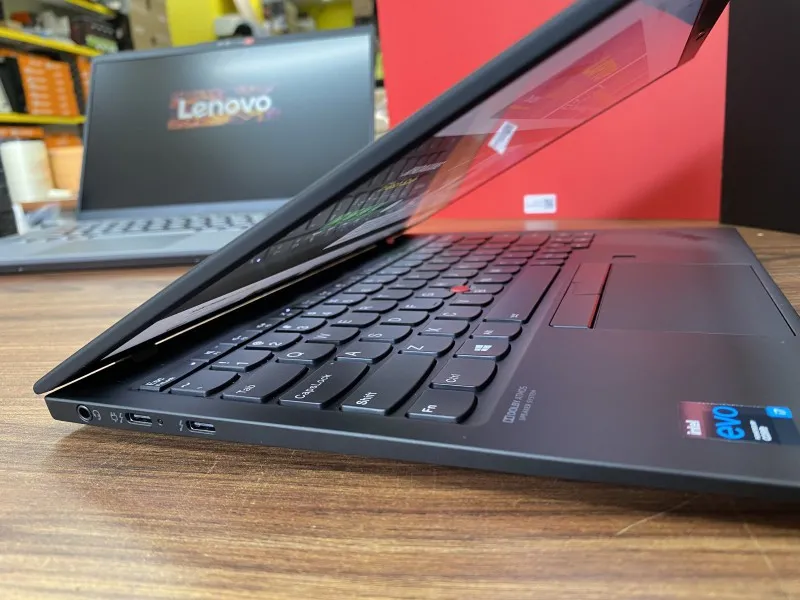 Lenovo ThinkPad X1 Nano tốt